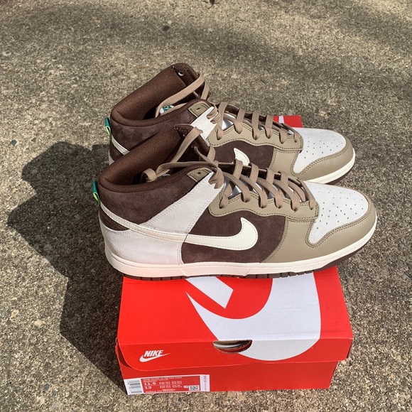 NEW Nike Dunk Hi Retro PRM Light Chocolate Size 11.5 Men - Picture 3 of 11